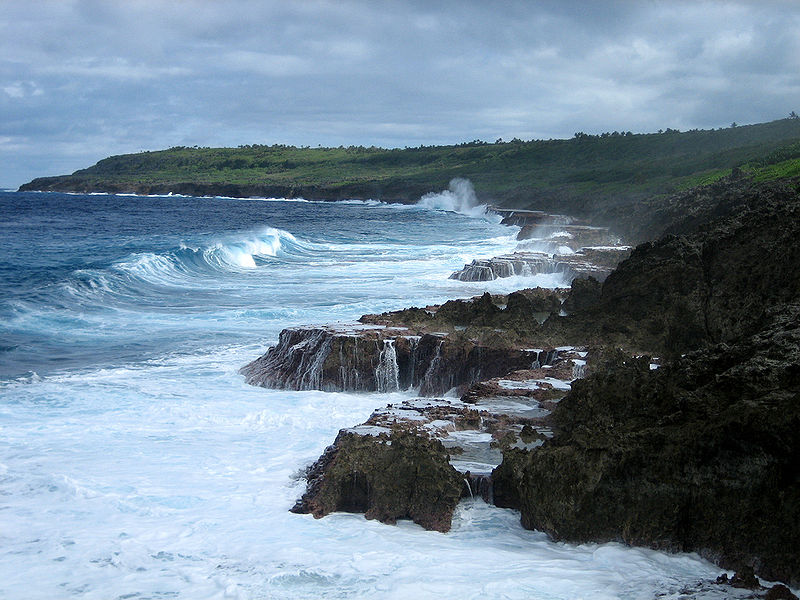 800px-Niue_Coastline