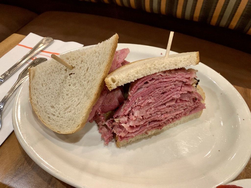 a sandwich on a plate