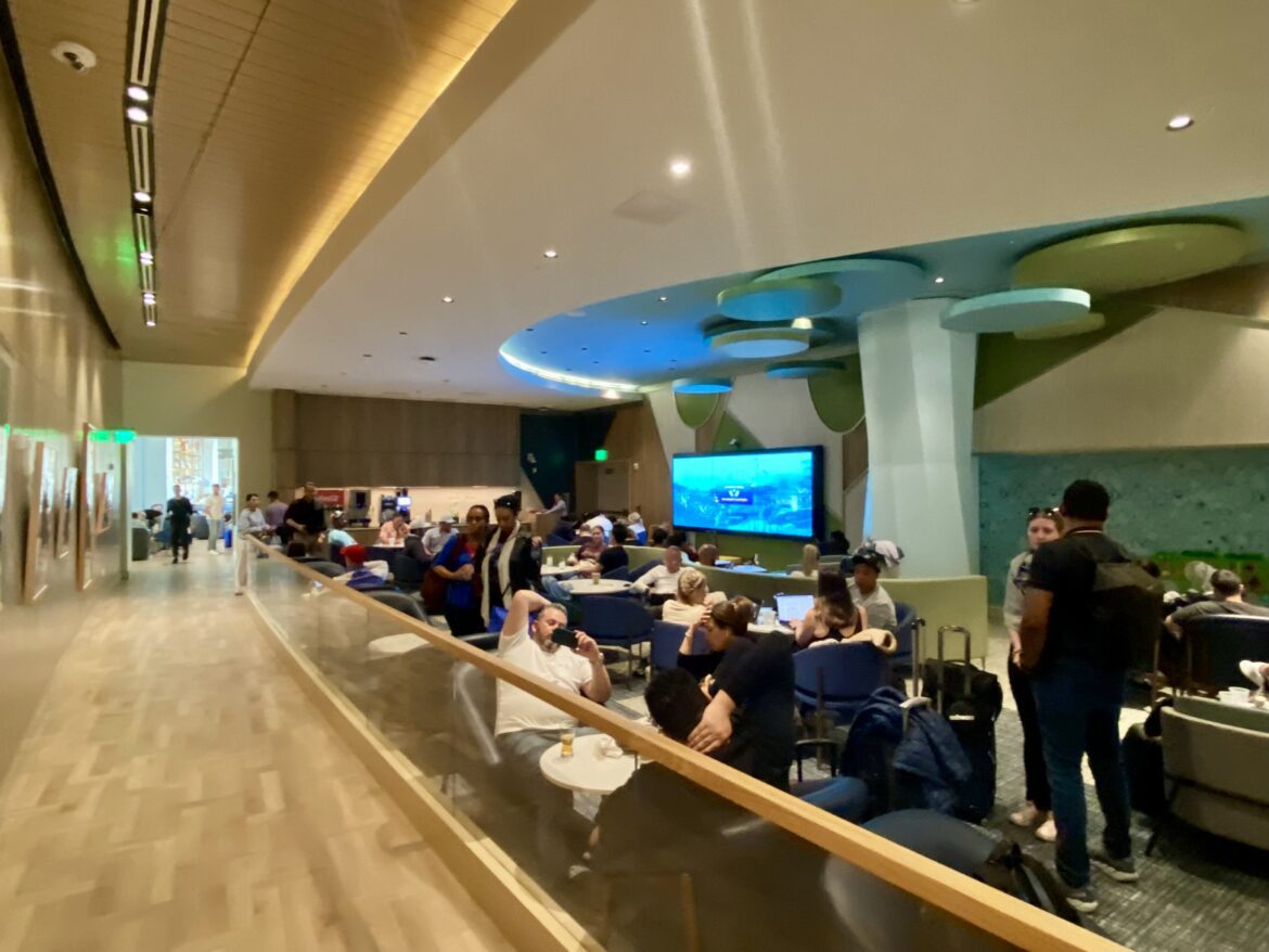 The Lounges of Orlando International Airport (MCO) UPDATED 4/2023