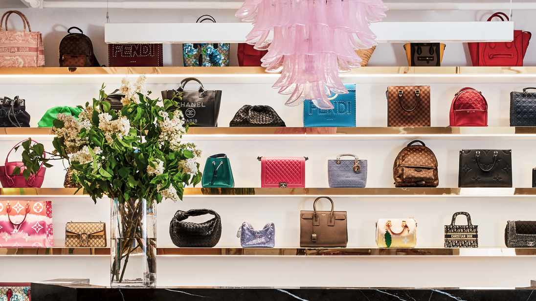 Guests of Select Four Seasons Can Borrow Designer Handbags & Jewelry ...