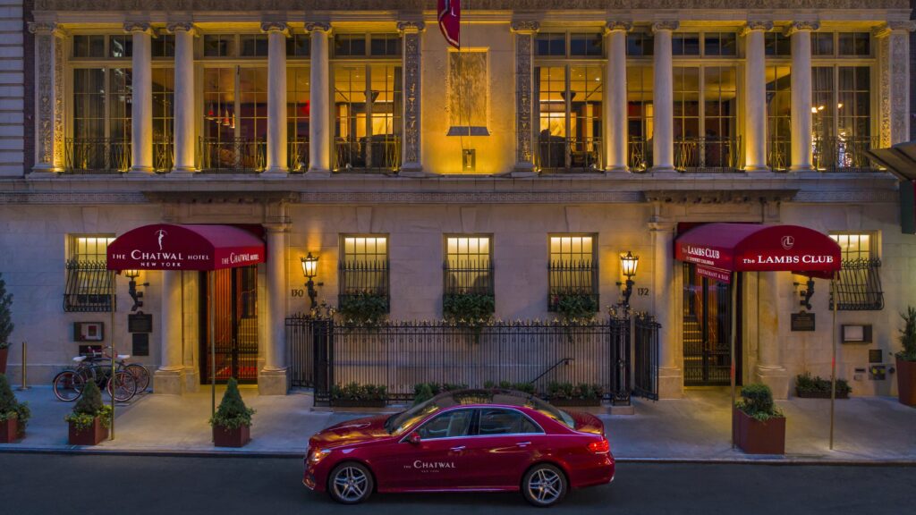 a car parked in front of a building