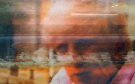 a blurry image of a person